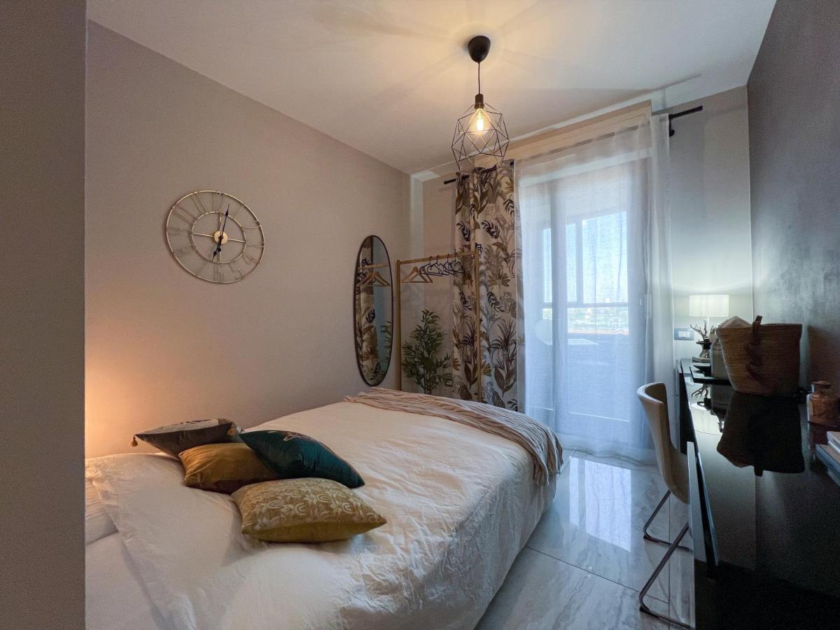 Holy-Day Rooms Milano Exterior foto