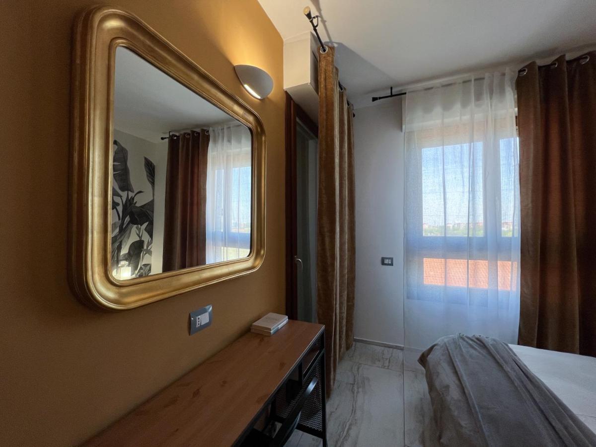 Holy-Day Rooms Milano Exterior foto